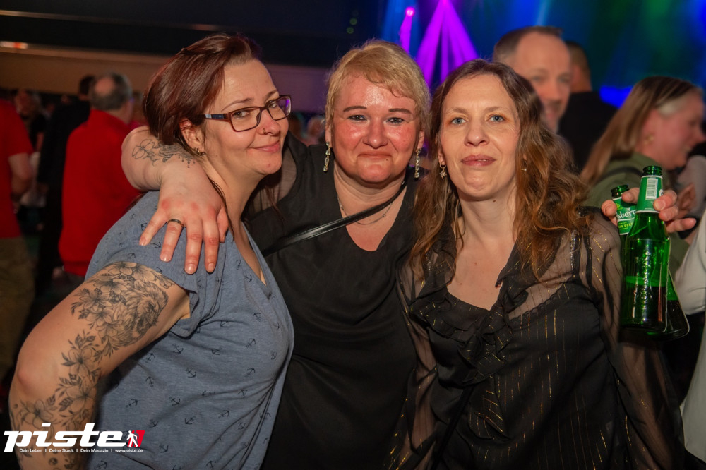Goliaths UE30 Party Teil 1