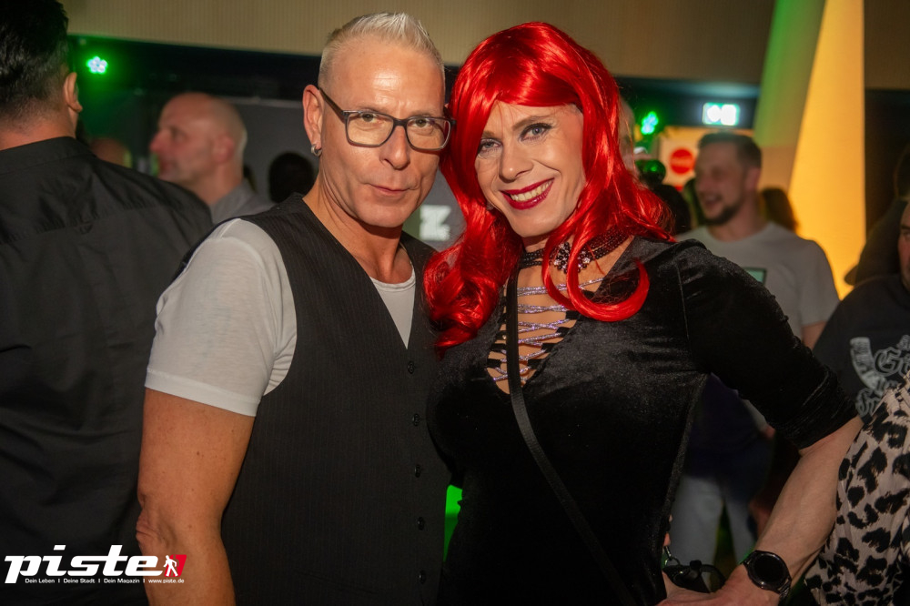 Goliaths UE30 Party Teil 1