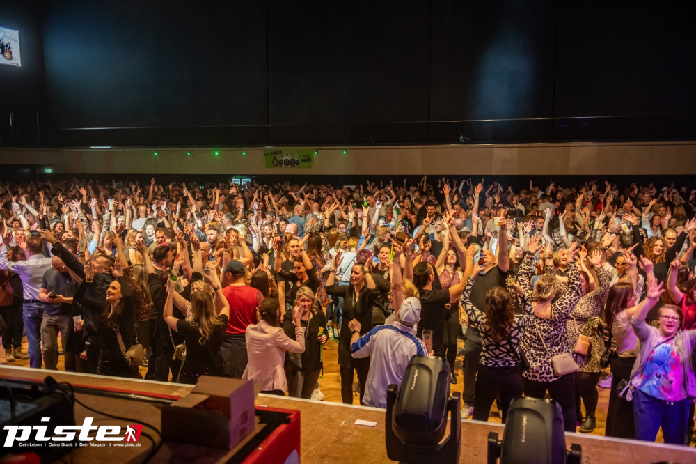 Goliaths UE30 Party Teil 1