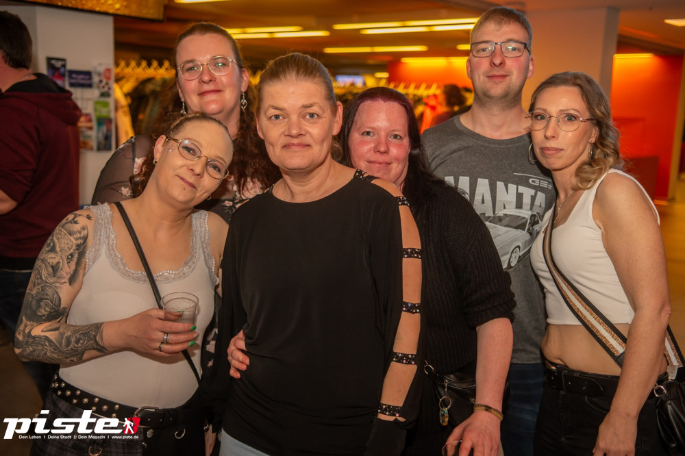 Goliaths UE30 Party Teil 1
