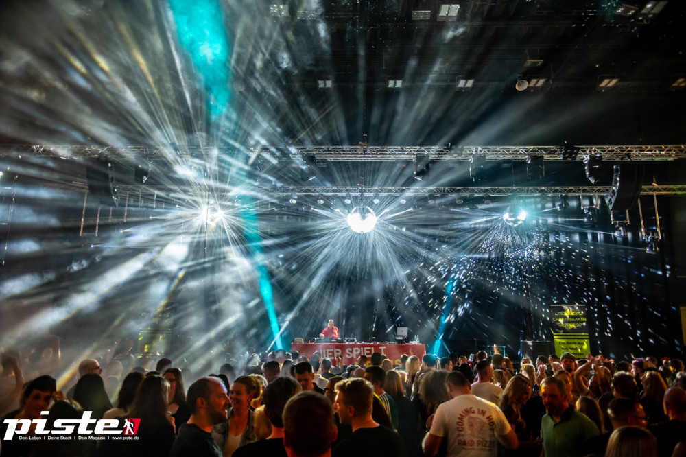 Goliaths UE30 Party Teil 1