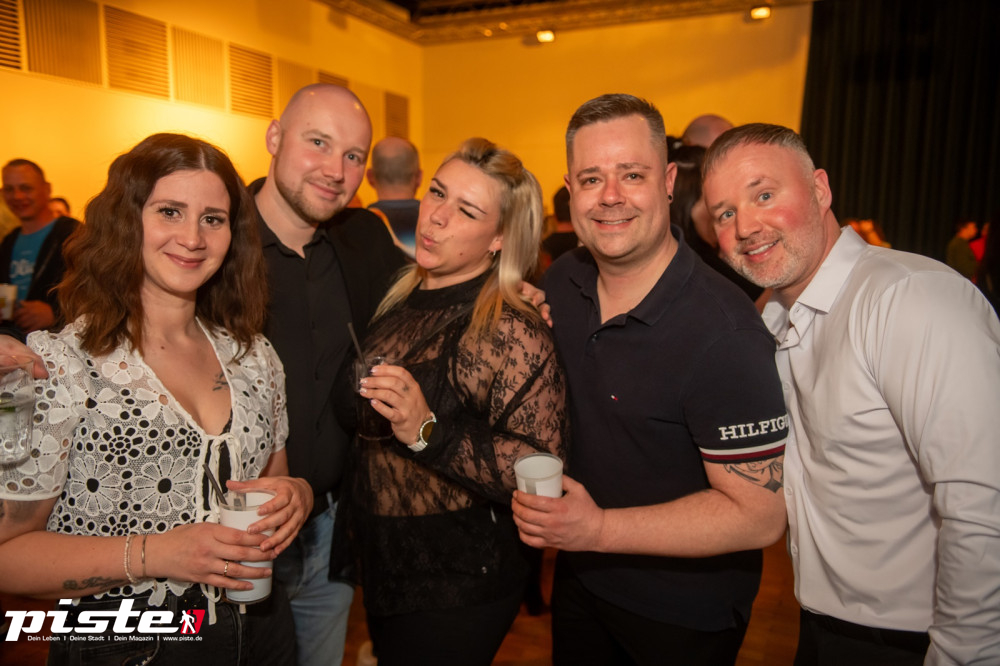 Goliaths UE30 Party Teil 1