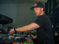 Goliaths UE30 Party Teil 1