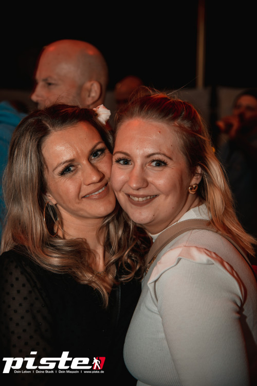 Goliaths UE30 Party Teil 2