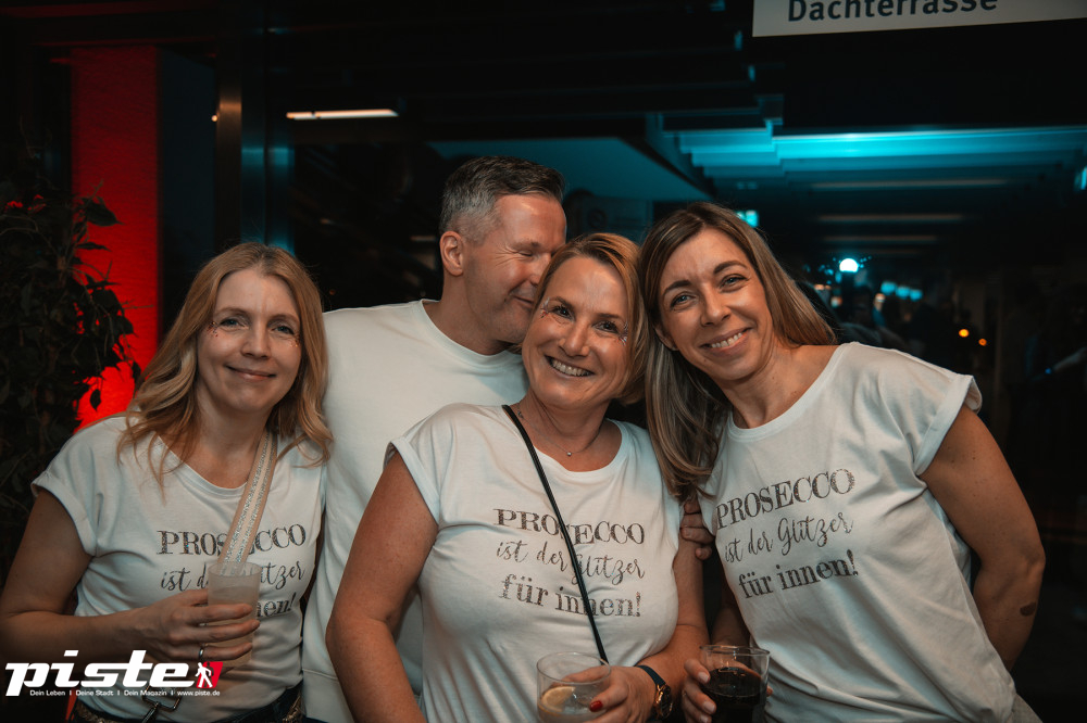 Goliaths UE30 Party Teil 2