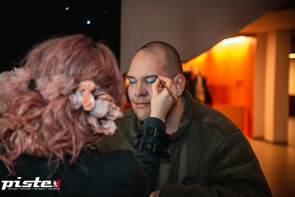 Goliaths UE30 Party Teil 2