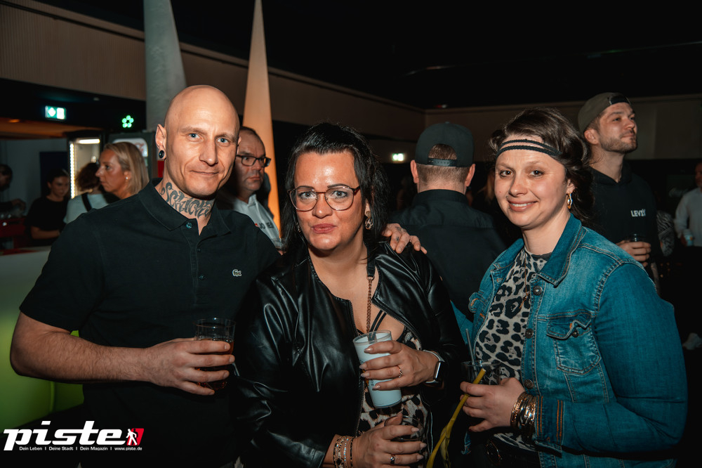 Goliaths UE30 Party Teil 2