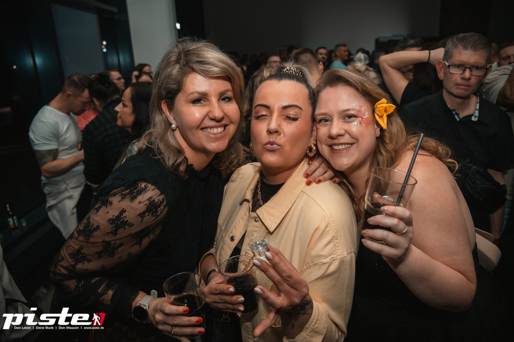 Goliaths UE30 Party Teil 2