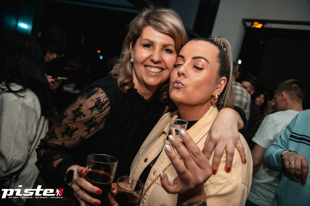 Goliaths UE30 Party Teil 2