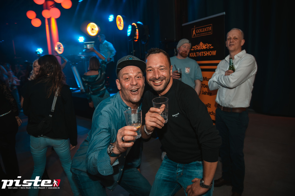 Goliaths UE30 Party Teil 2