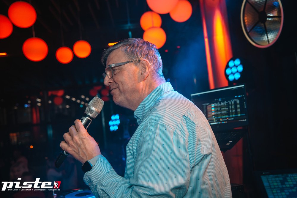 Goliaths UE30 Party Teil 2