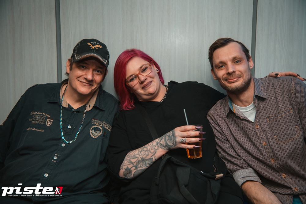 Goliaths UE30 Party Teil 2