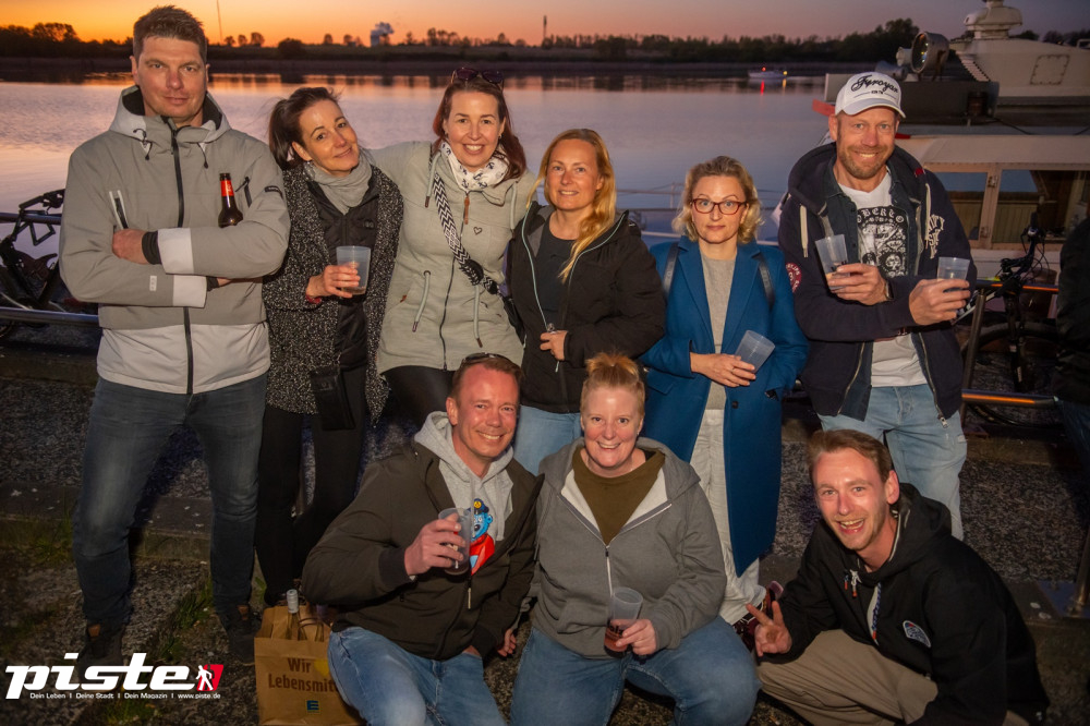 After Work Lounge: Tanz in den Mai