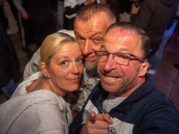 After Work Lounge: Tanz in den Mai