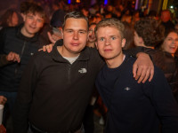 After Work Lounge: Tanz in den Mai