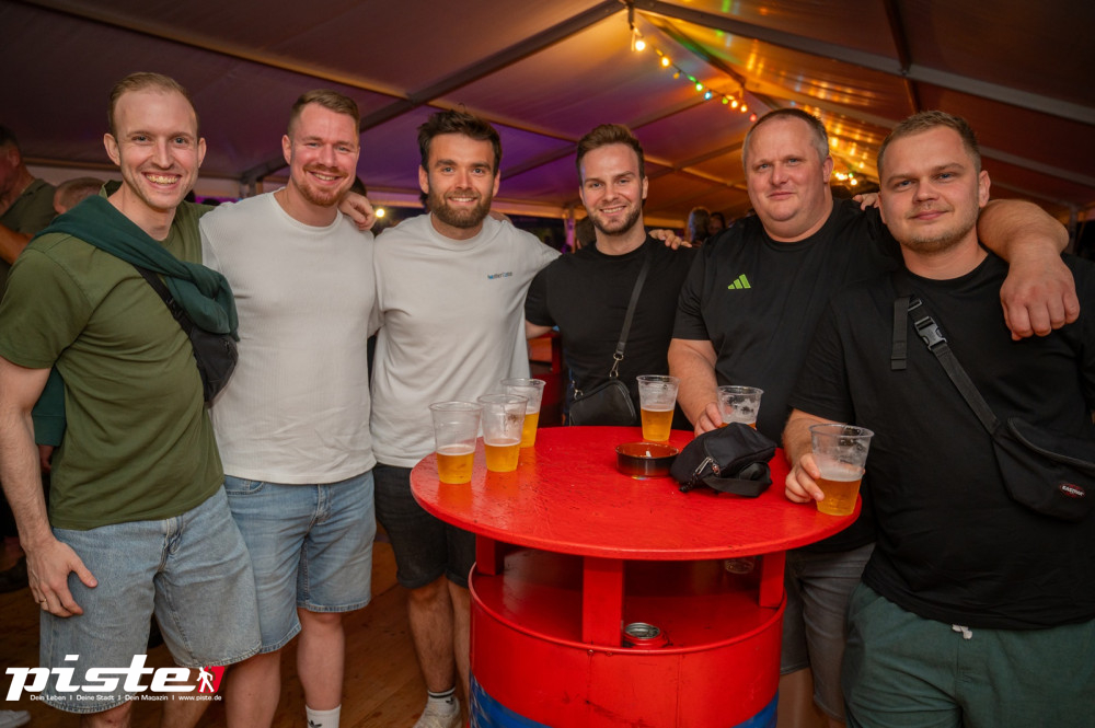Houserasten Open Air