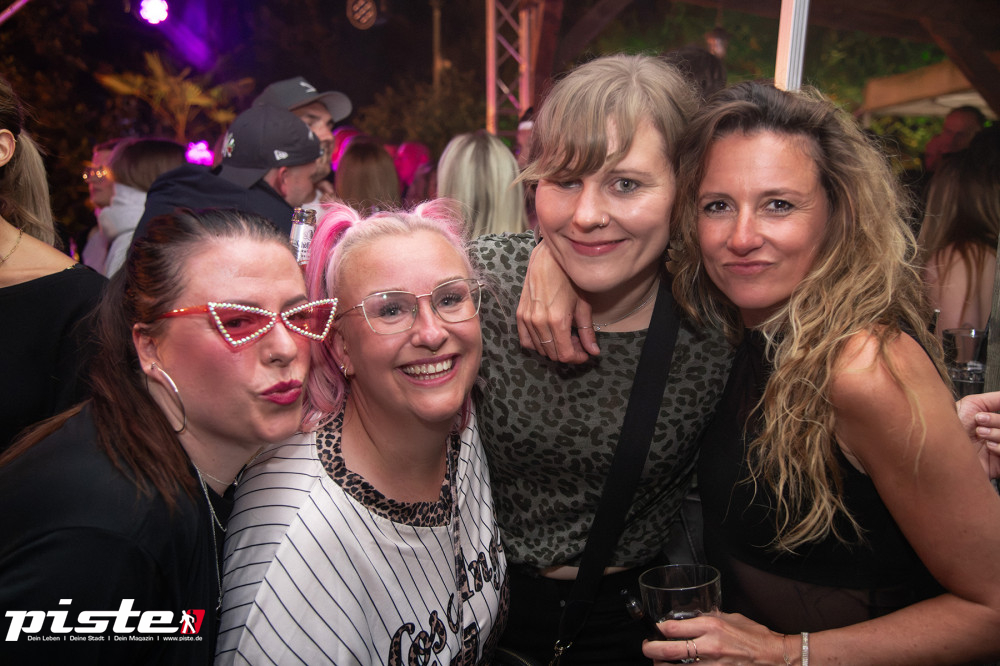 Choco Club Beach Party