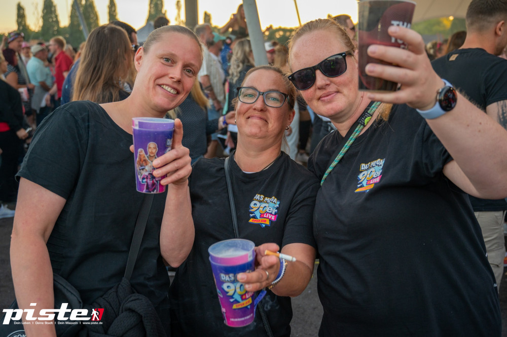 Mega 90er Open Air