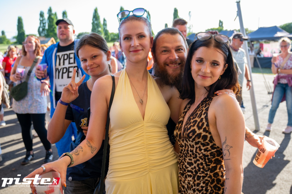 Mega 90er Open Air