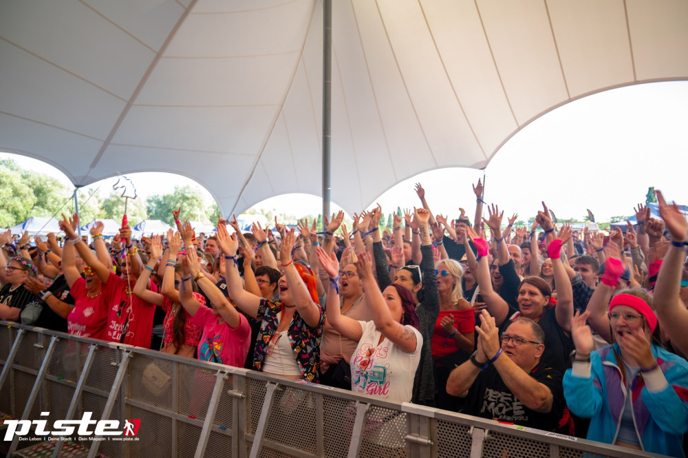 Mega 90er Open Air