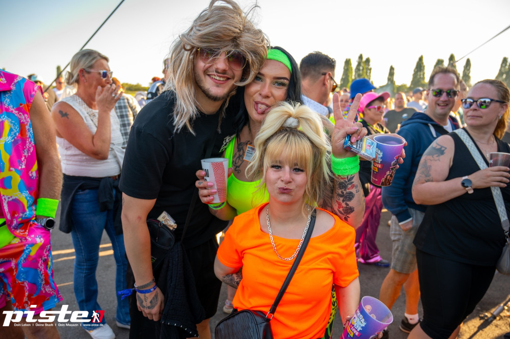 Mega 90er Open Air
