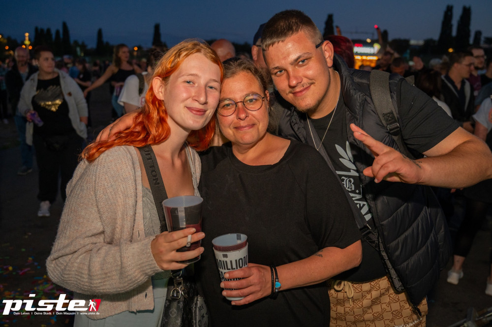 Mega 90er Open Air