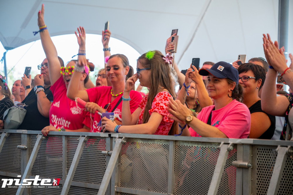Mega 90er Open Air