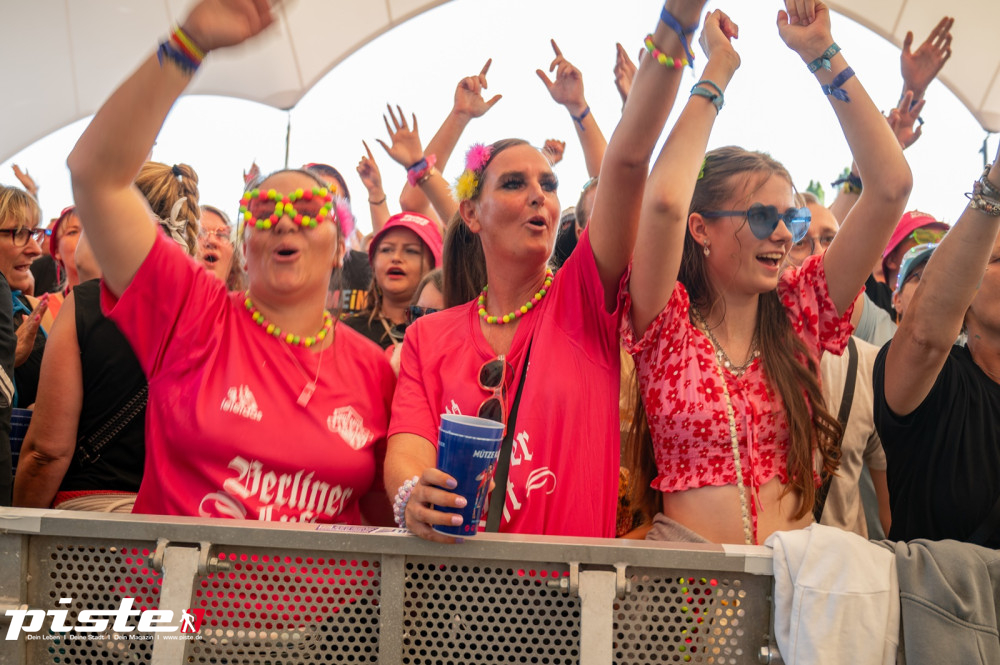 Mega 90er Open Air