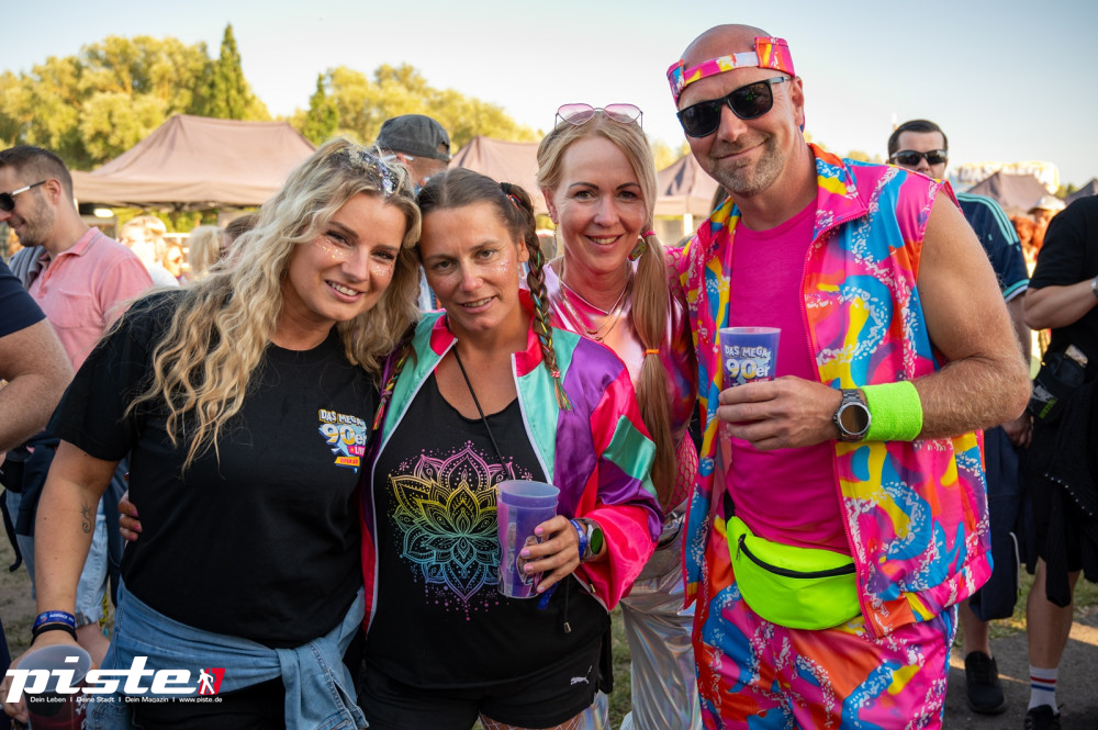 Mega 90er Open Air