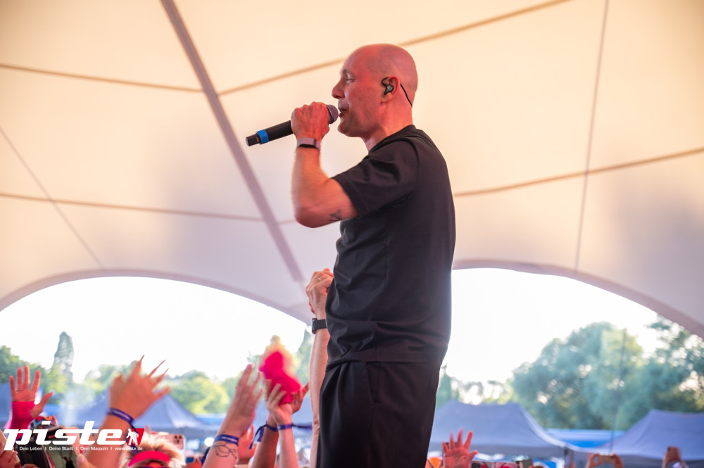 Mega 90er Open Air