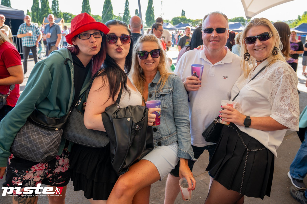 Mega 90er Open Air