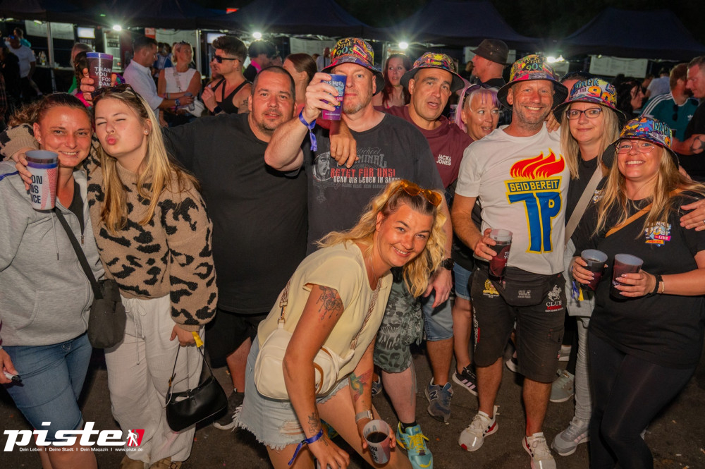 Mega 90er Open Air