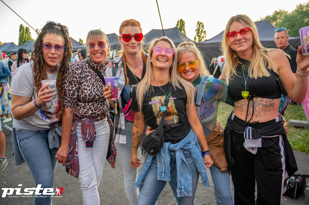 Mega 90er Open Air