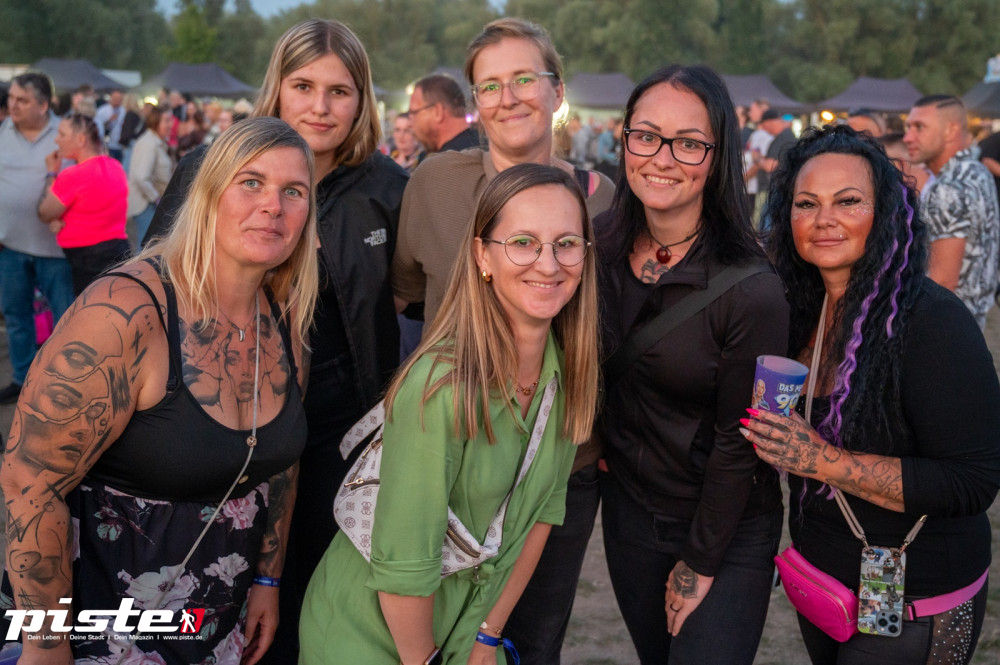 Mega 90er Open Air