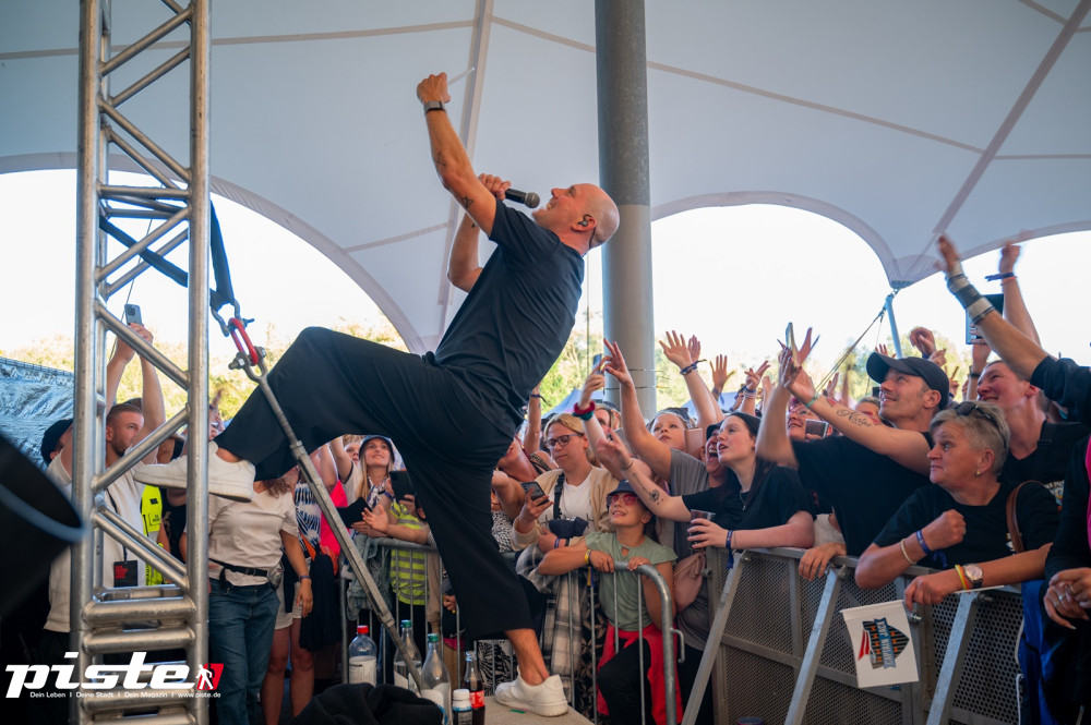 Mega 90er Open Air