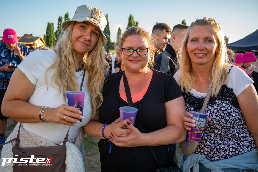 Mega 90er Open Air
