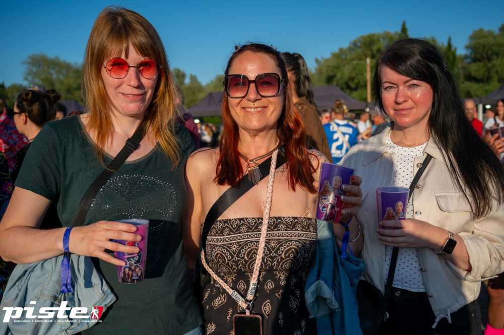 Mega 90er Open Air