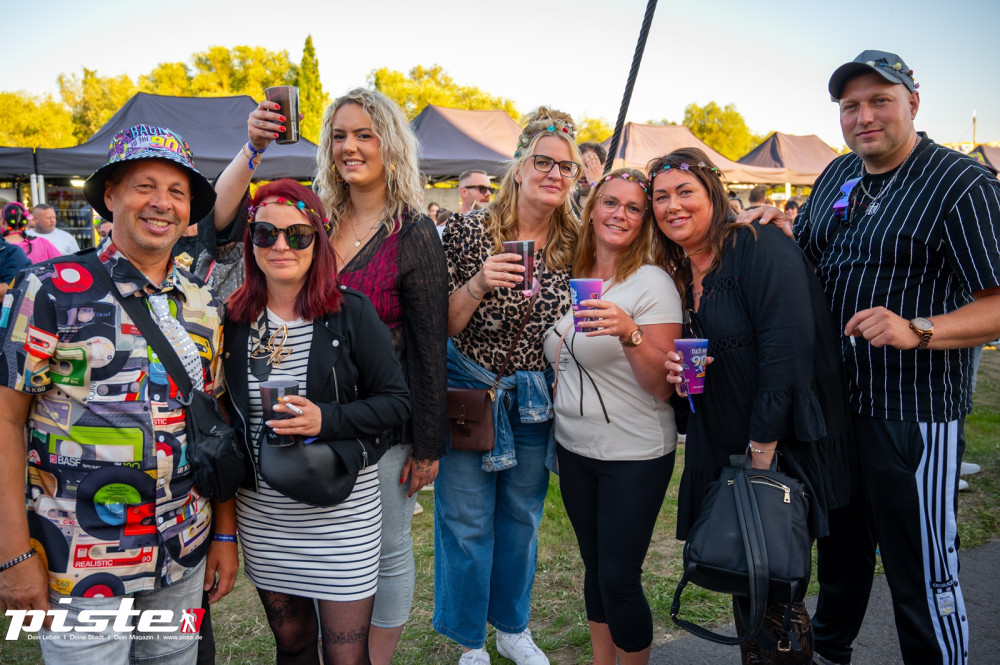Mega 90er Open Air