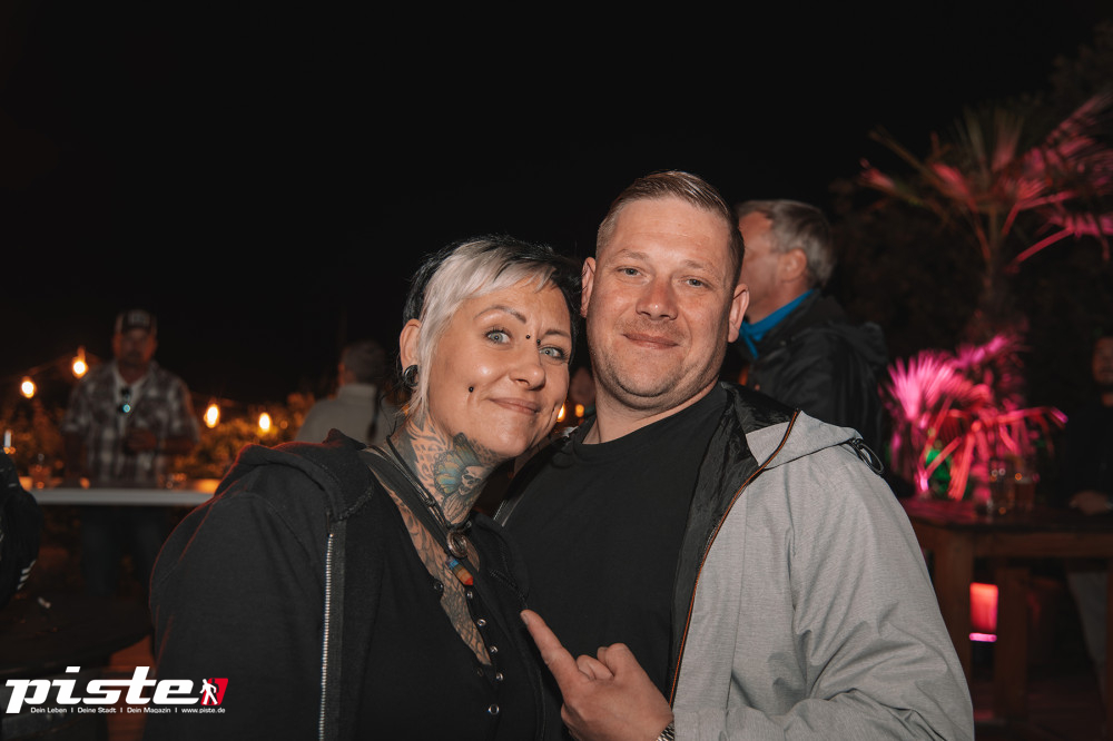 Beach Party Tragedie Night