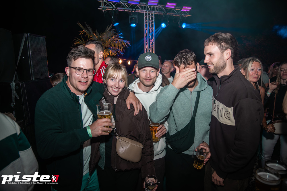 Beach Party Tragedie Night