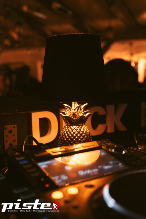 Beach Party Tragedie Night
