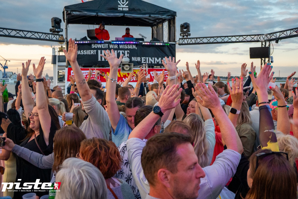 Ostseewelle Bootsparty