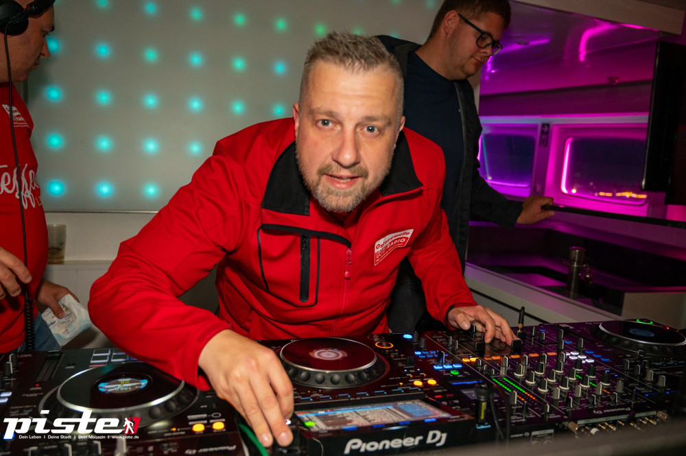 Ostseewelle Bootsparty