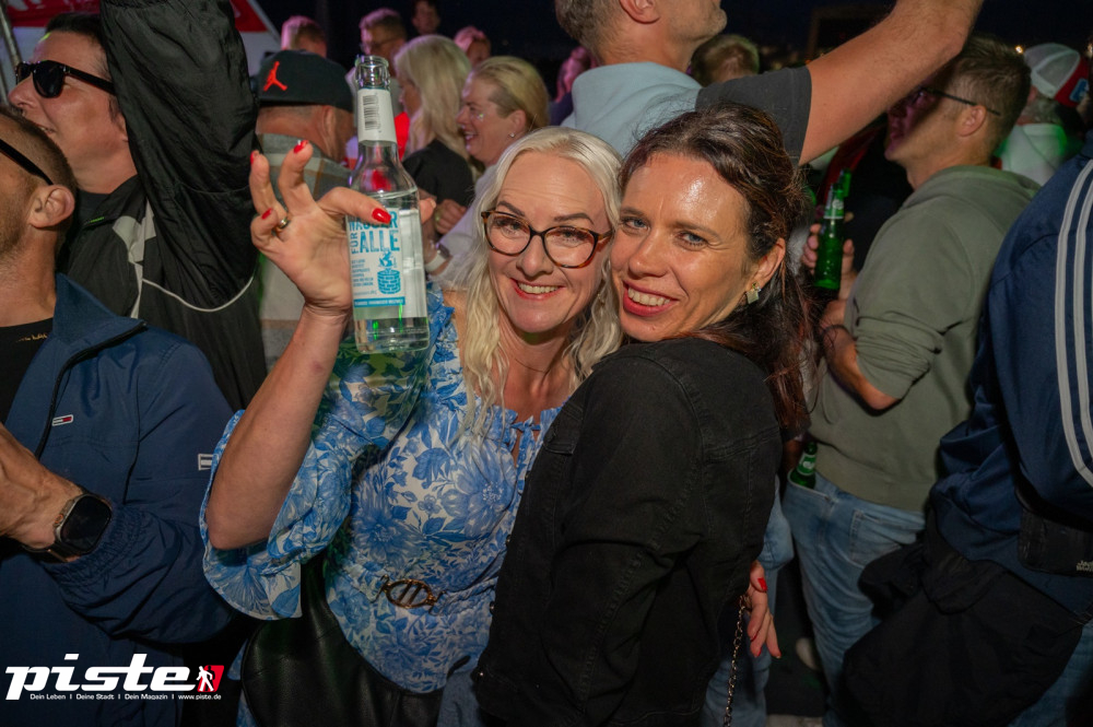 Ostseewelle Bootsparty