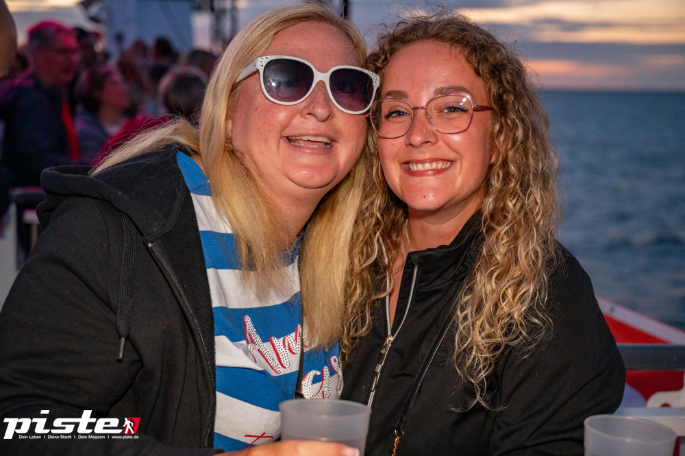 Ostseewelle Bootsparty