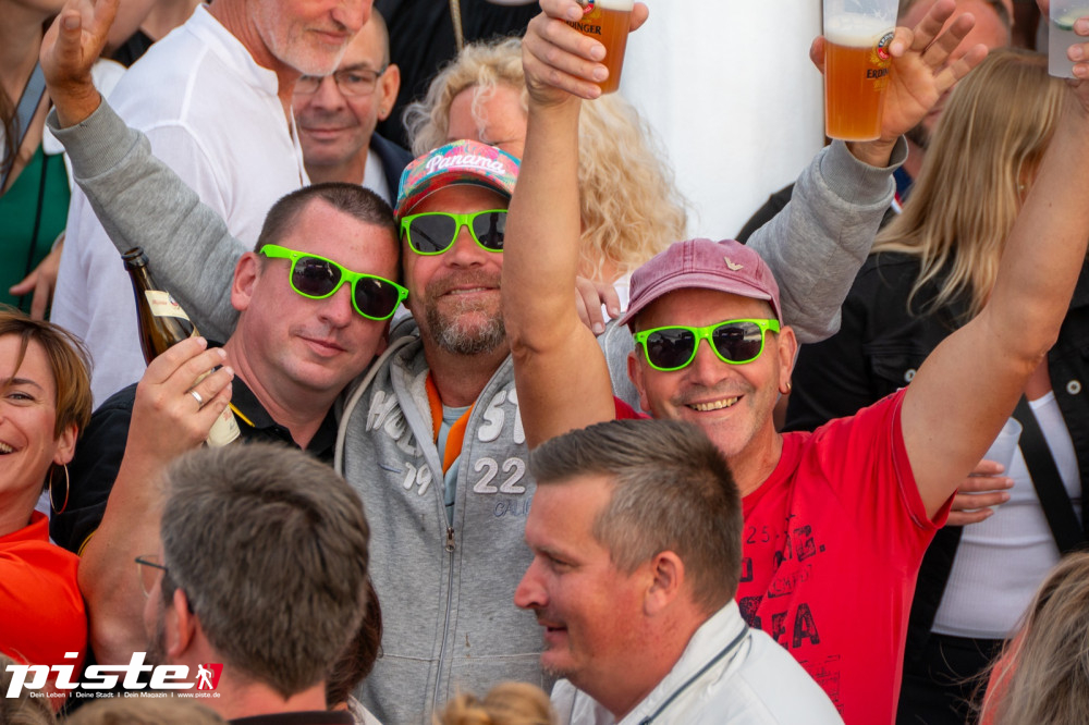 Ostseewelle Bootsparty