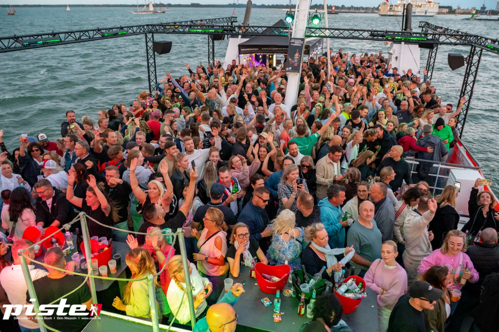 Ostseewelle Bootsparty