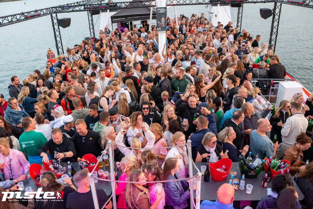 Ostseewelle Bootsparty