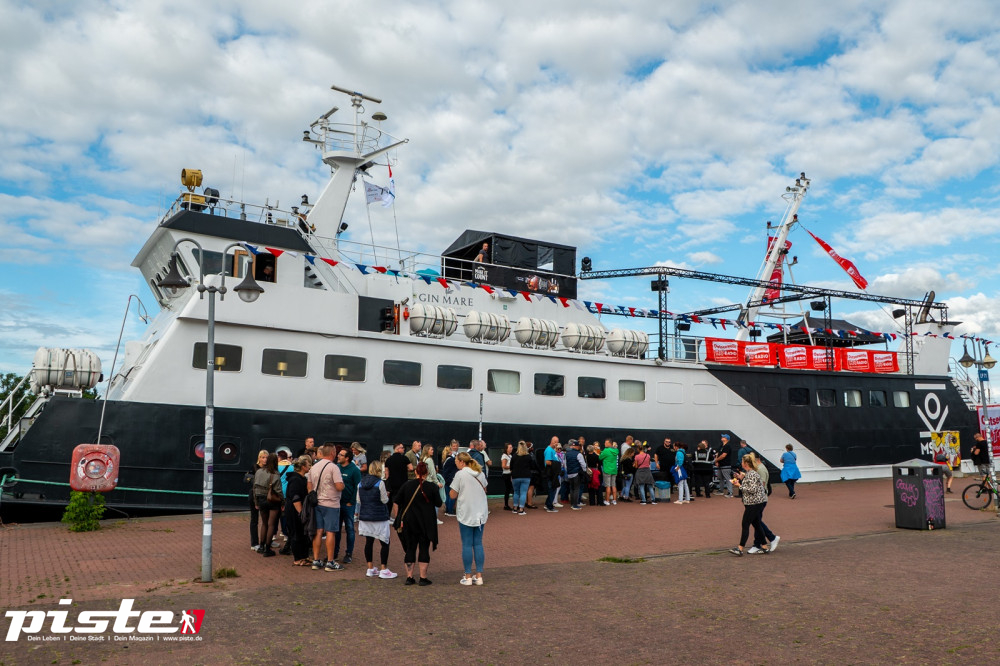 Ostseewelle Bootsparty