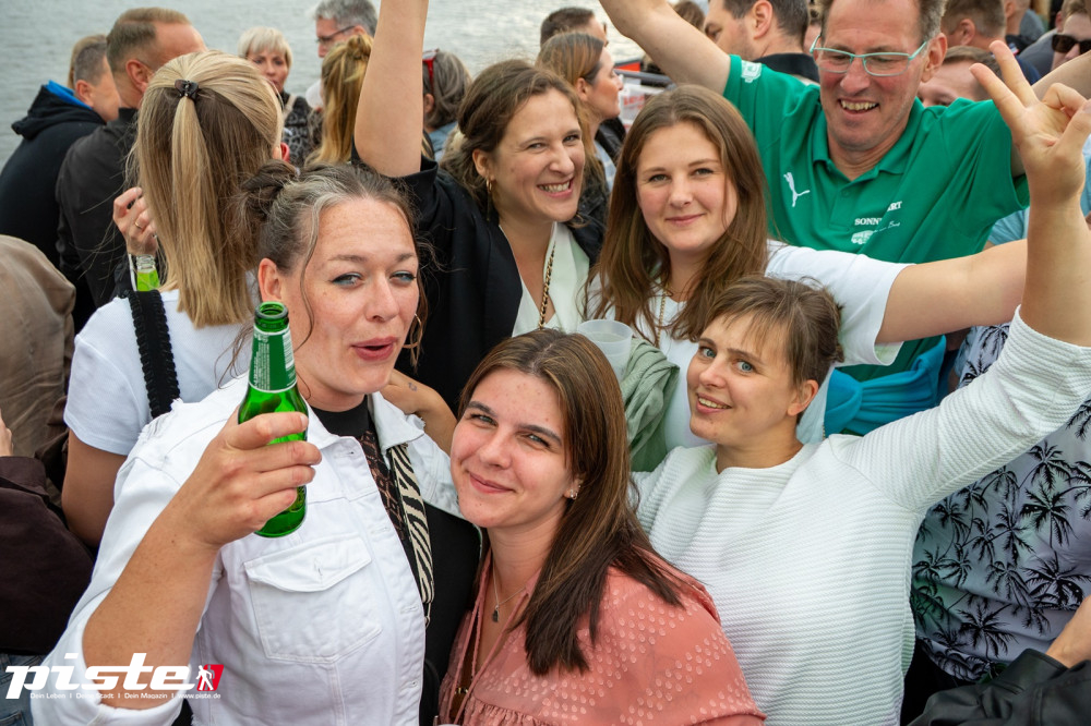 Ostseewelle Bootsparty